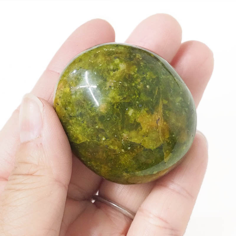 Green opal sale palm stone